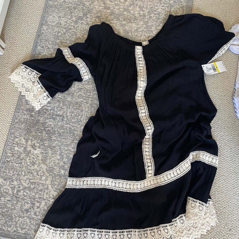 New, with tags - Karen Kane lace edge summer dress.